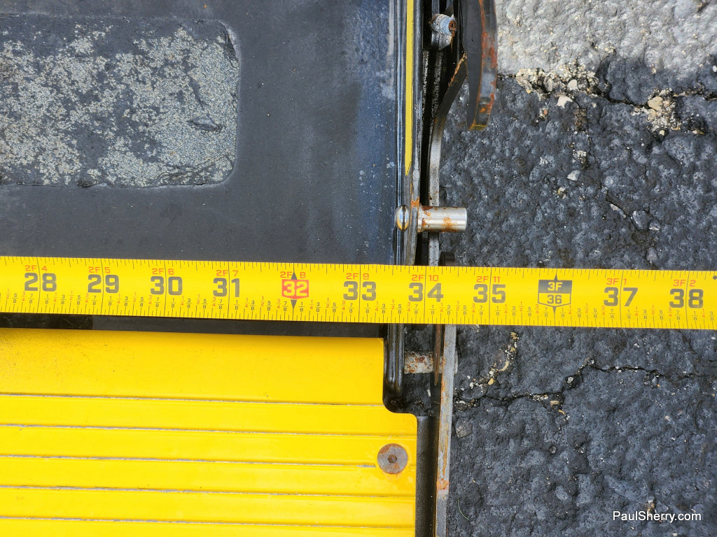 Used 2021 RAM ProMaster 2500 w/ Premium Appearance Group FWD image 30