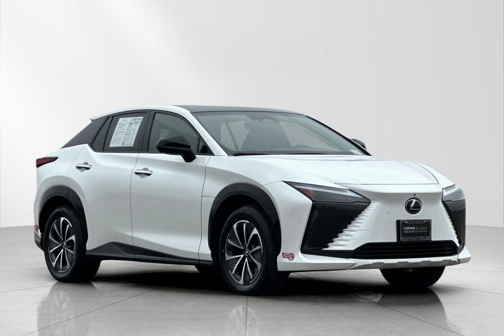 Certified 2023 Lexus RZ 450e Premium w/ Technology Package AWD/4WD image 8