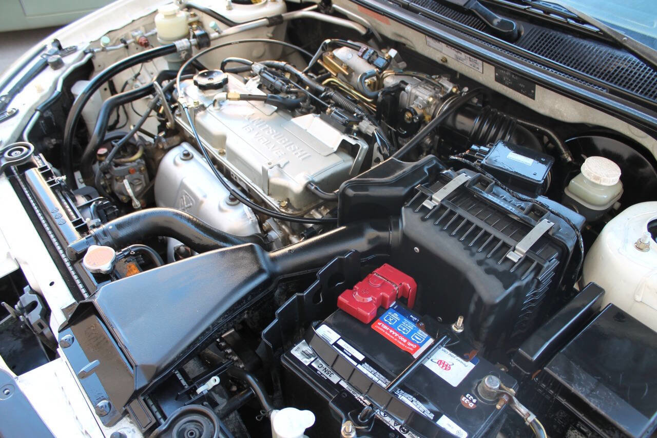 Used 2004 Mitsubishi Lancer ES image 13