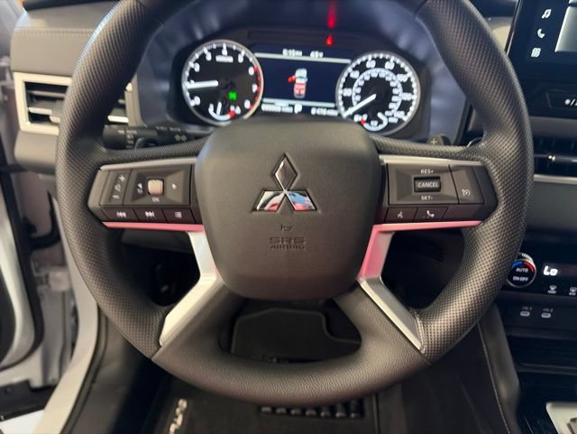 New 2026 Mitsubishi Outlander ES AWD/4WD image 21
