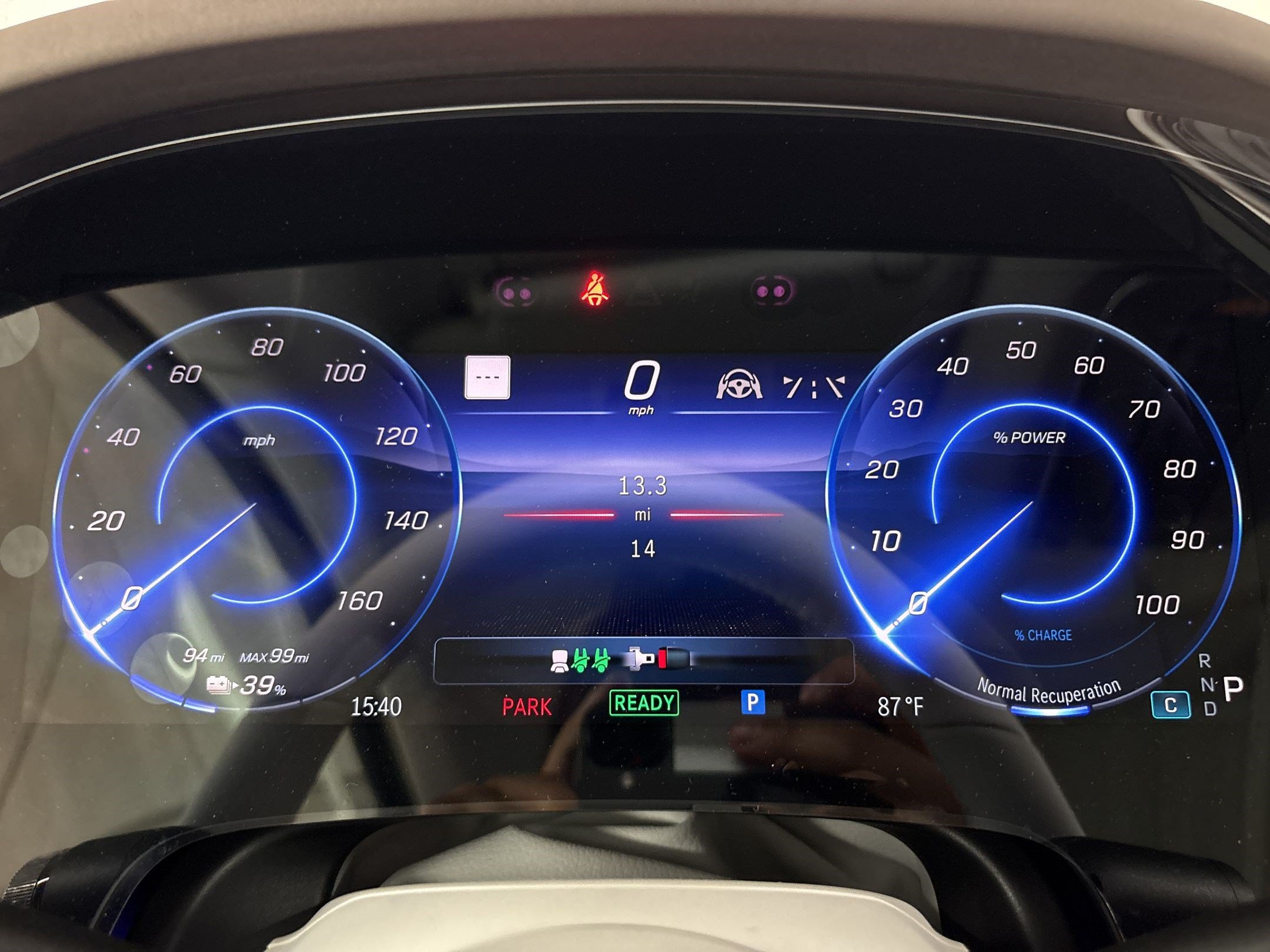 New 2026 Mercedes-Benz EQE 320 4MATIC SUV image 19