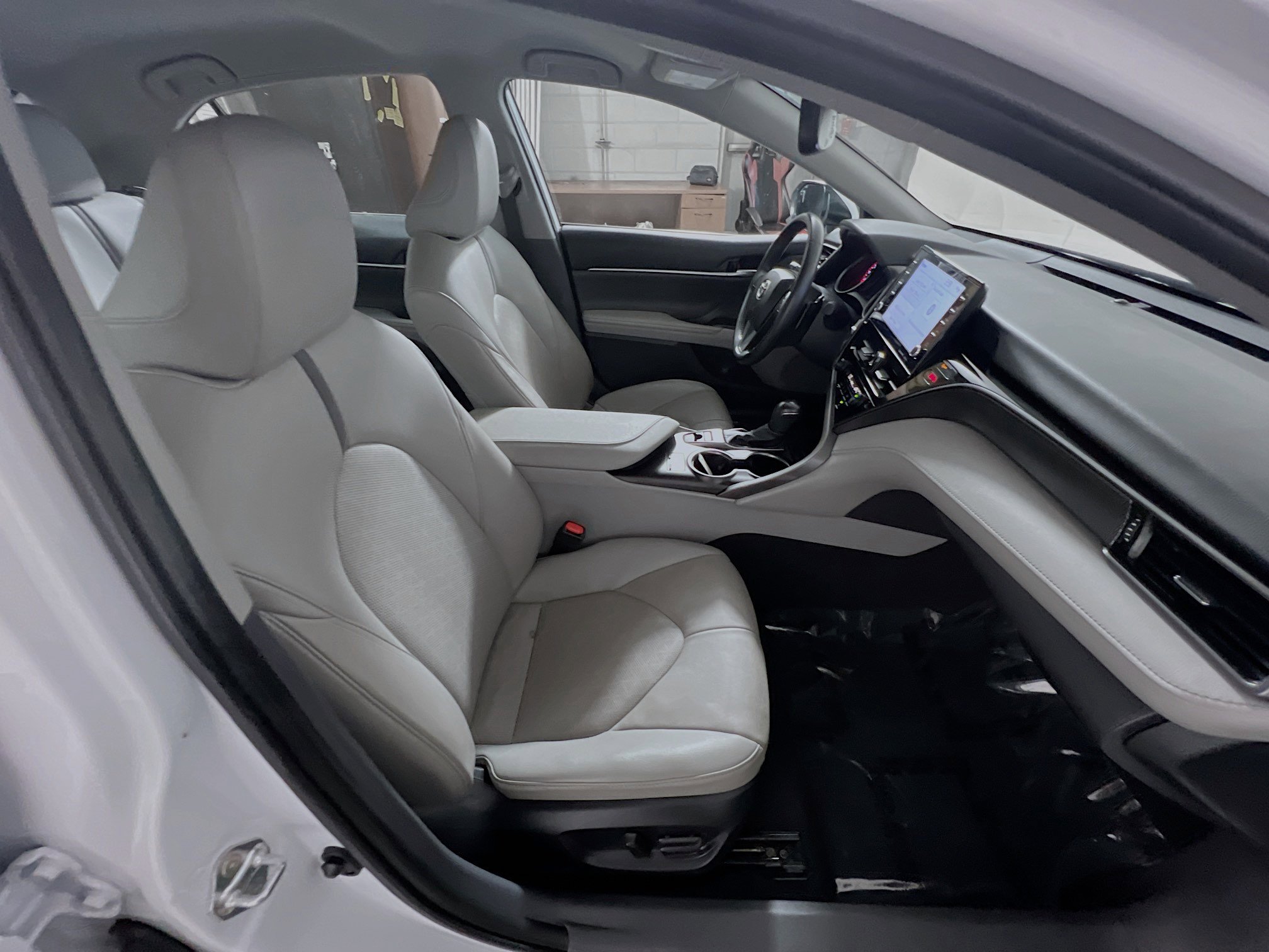 Used 2024 Toyota Camry XSE image 31