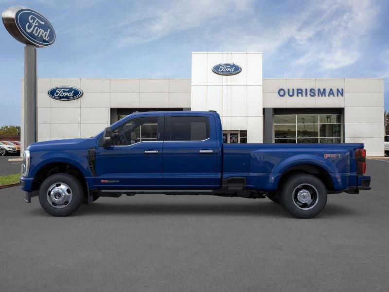 New 2026 Ford F350 4x4 Crew Cab DRW Super Duty image 4