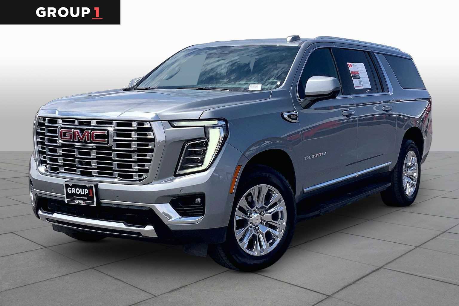Used 2025 GMC Yukon XL Denali AWD/4WD image 1