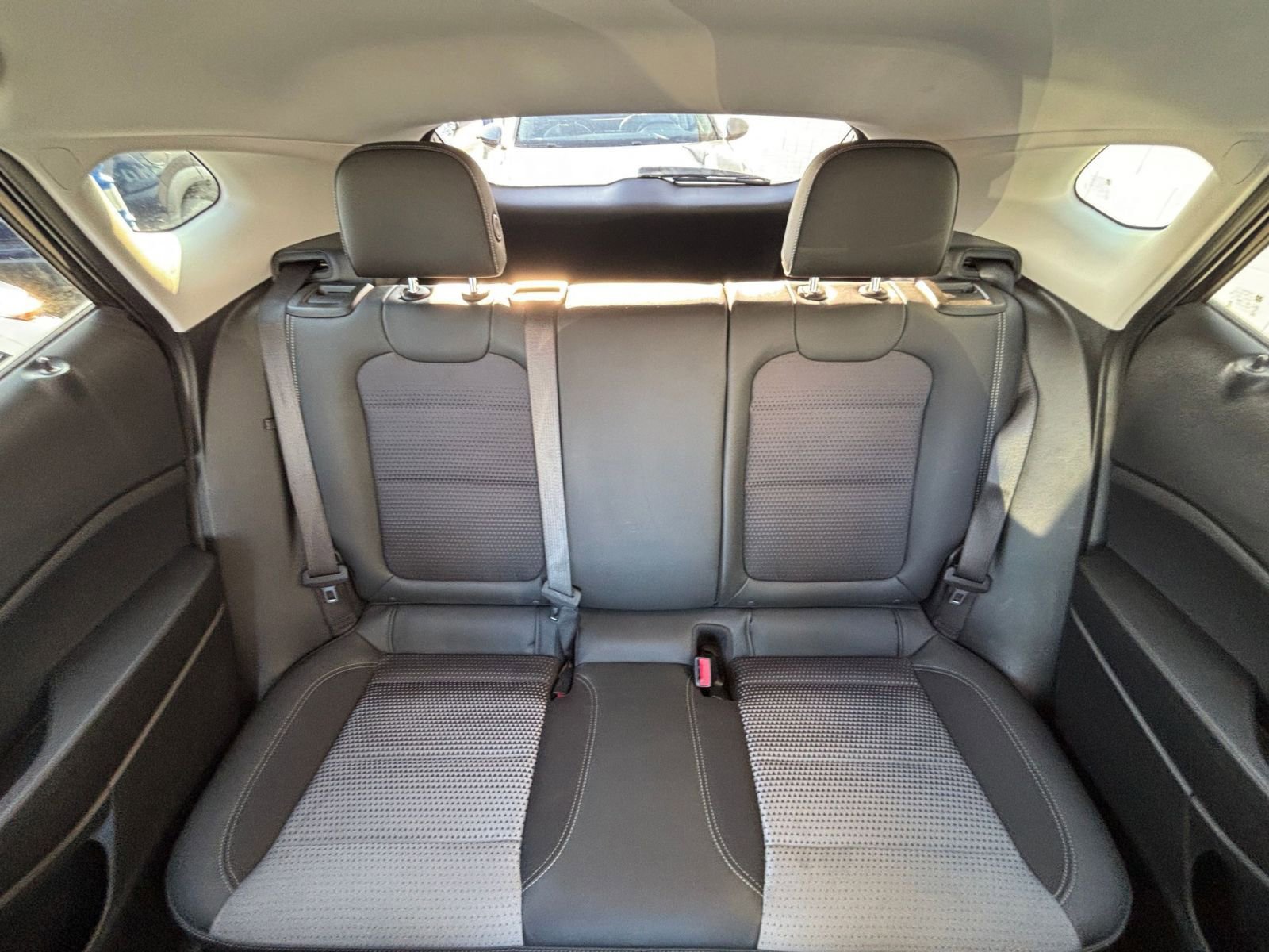 Used 2025 Chevrolet Trax LT image 33