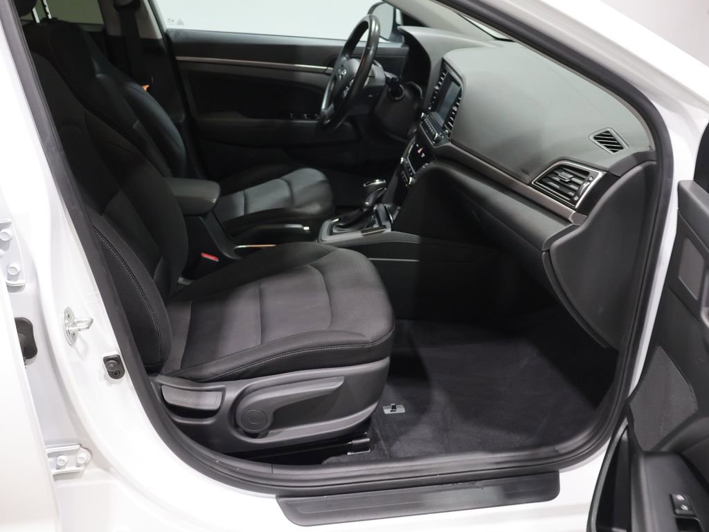 Used 2018 Hyundai Elantra Value Edition FWD image 22