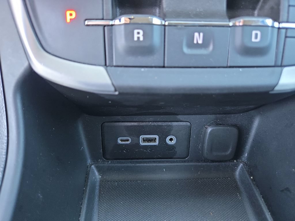 Used 2024 GMC Terrain SLE FWD image 26