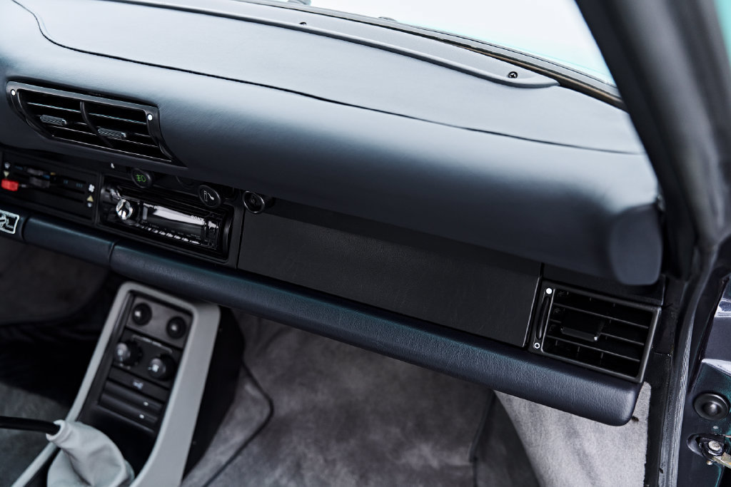 Used 1988 Porsche 911 Carrera RWD image 43
