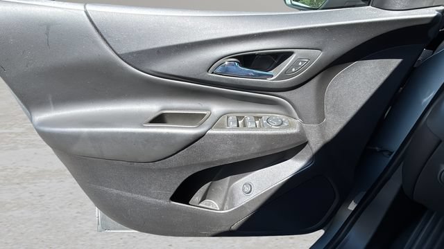 Used 2024 Chevrolet Equinox LT FWD image 17
