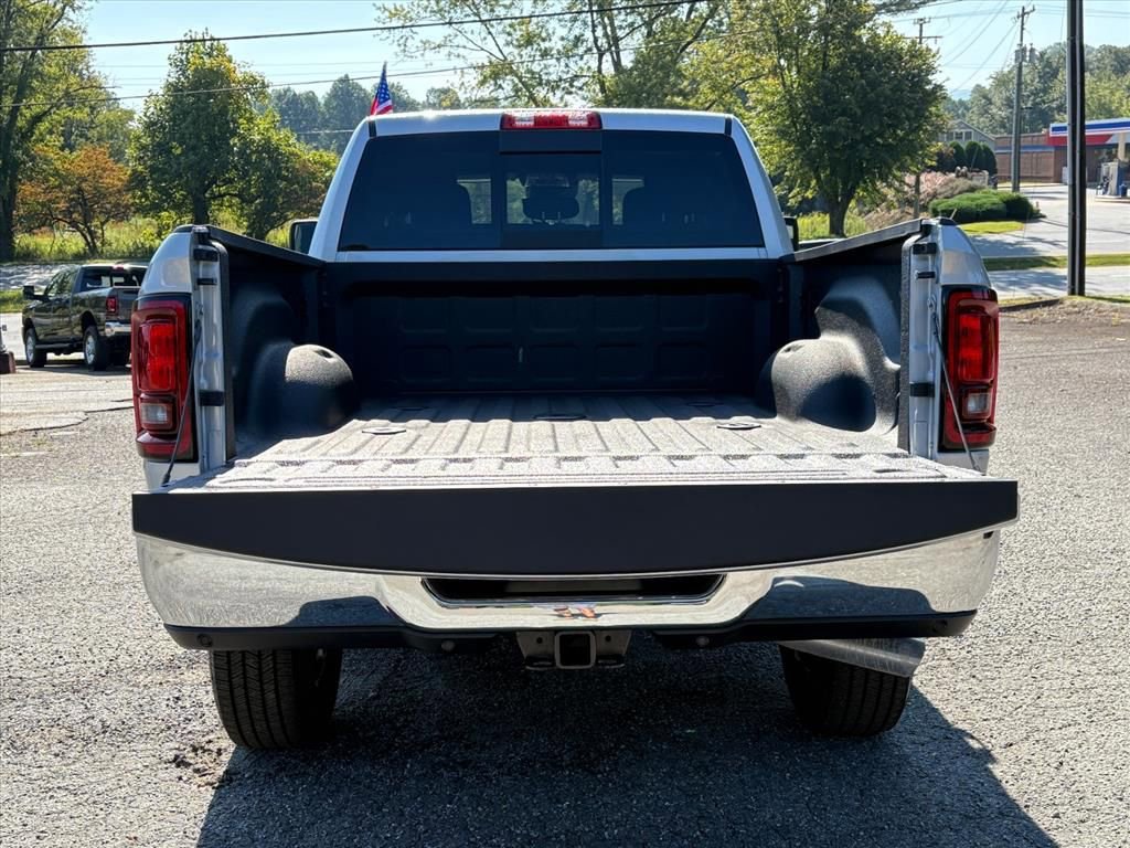 New 2026 RAM 2500 Tradesman image 23