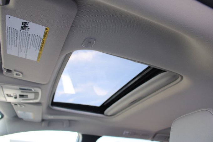 New 2026 Toyota Sienna XLE FWD image 16