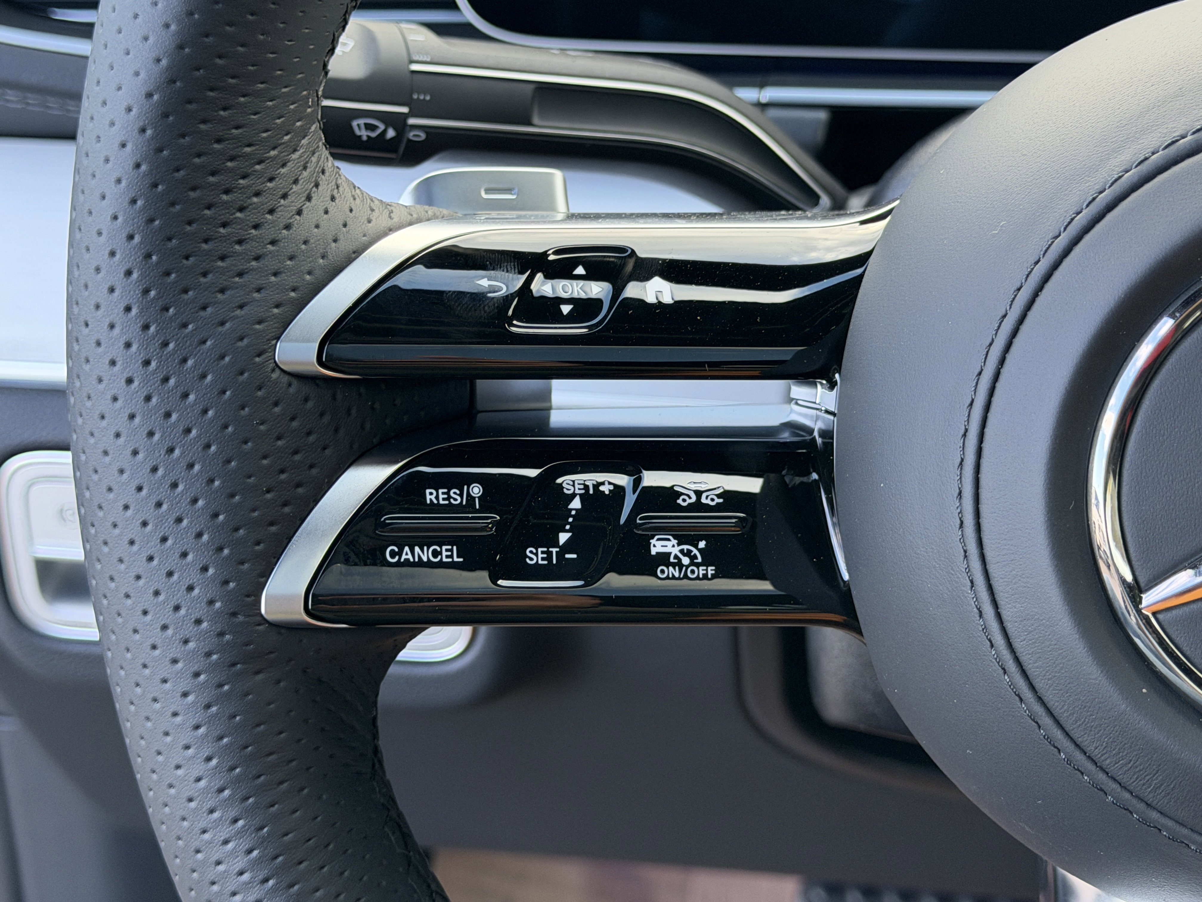 New 2026 Mercedes-Benz GLE 450 4MATIC Coupe image 24