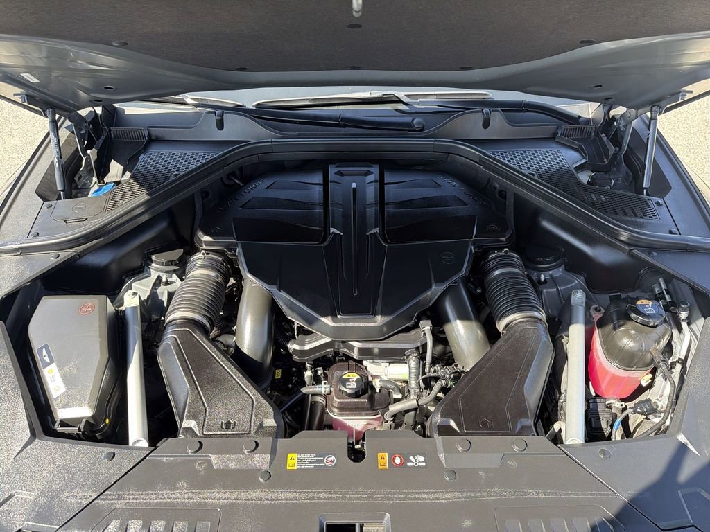 Used 2025 Genesis GV80 3.5T e-SC image 18