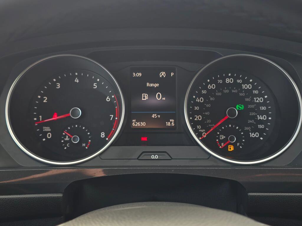 Used 2019 Volkswagen Tiguan SE w/ 3rd Row Seat Package image 42
