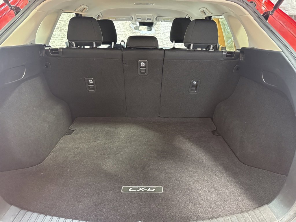 Used 2021 MAZDA CX-5 Sport image 13