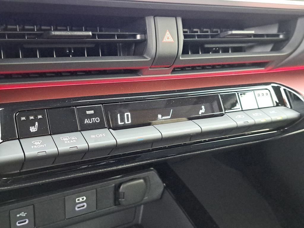 New 2026 Toyota Prius XSE image 25