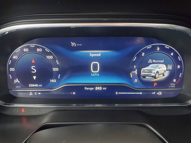 Used 2024 Chevrolet Tahoe Z71 w/ Luxury Package image 16