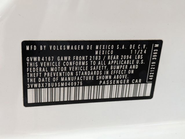 Used 2025 Volkswagen Jetta Sport image 35