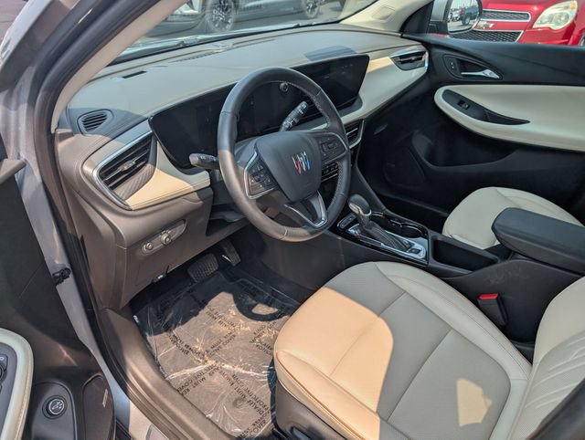 Used 2024 Buick Encore GX Avenir w/ Avenir Convenience Package FWD image 12