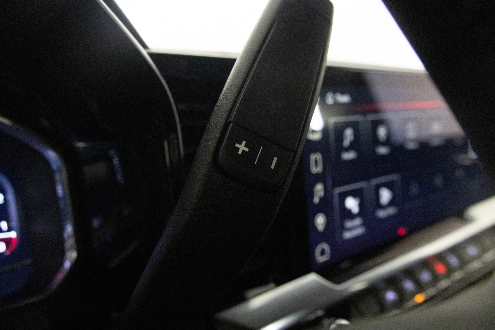 Certified 2024 GMC Sierra 1500 Elevation image 23