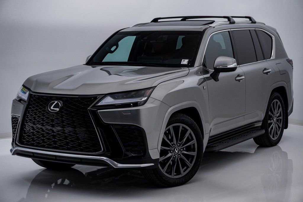 Used 2024 Lexus LX 600 F Sport image 3