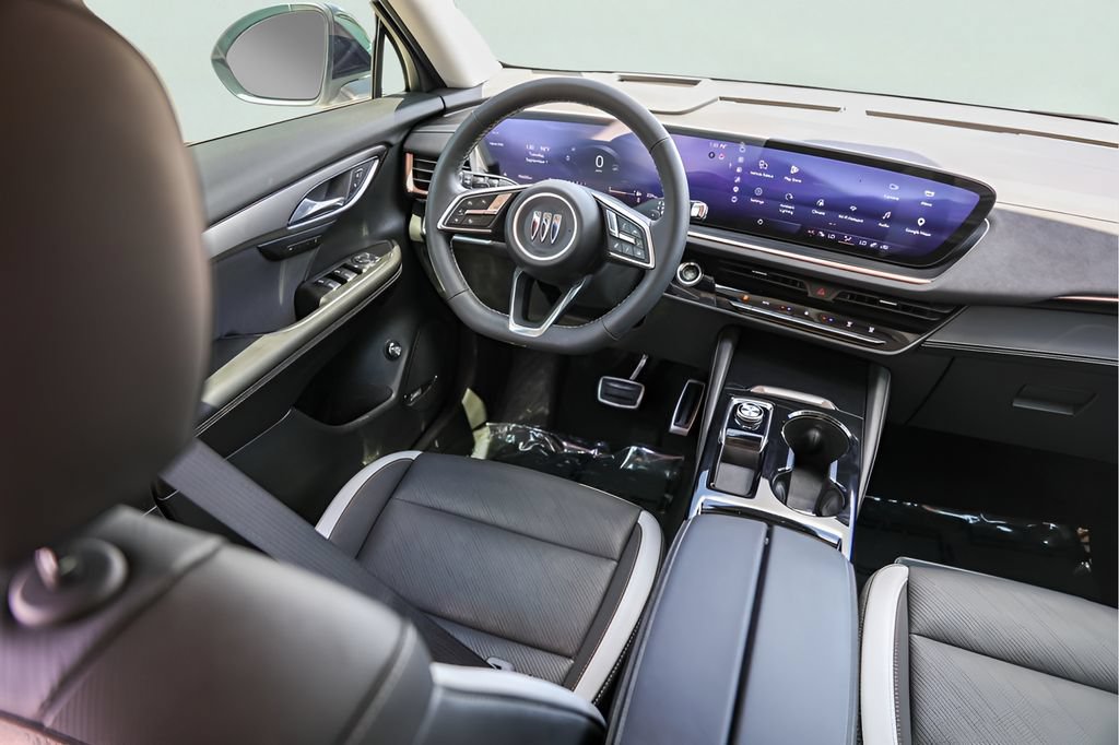 Used 2025 Buick Envision Sport Touring AWD/4WD image 27