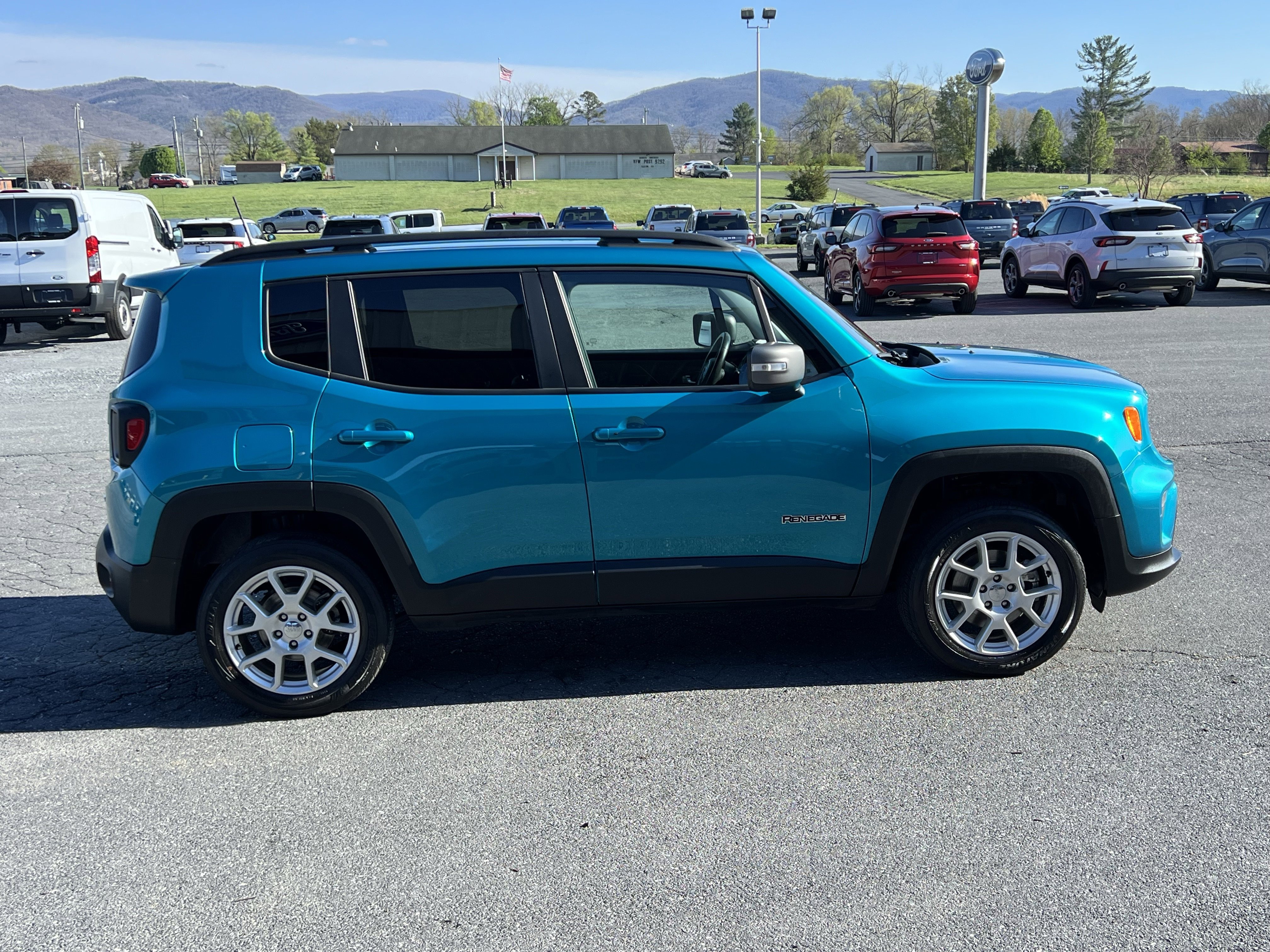 Used 2021 Jeep Renegade Limited AWD/4WD image 5