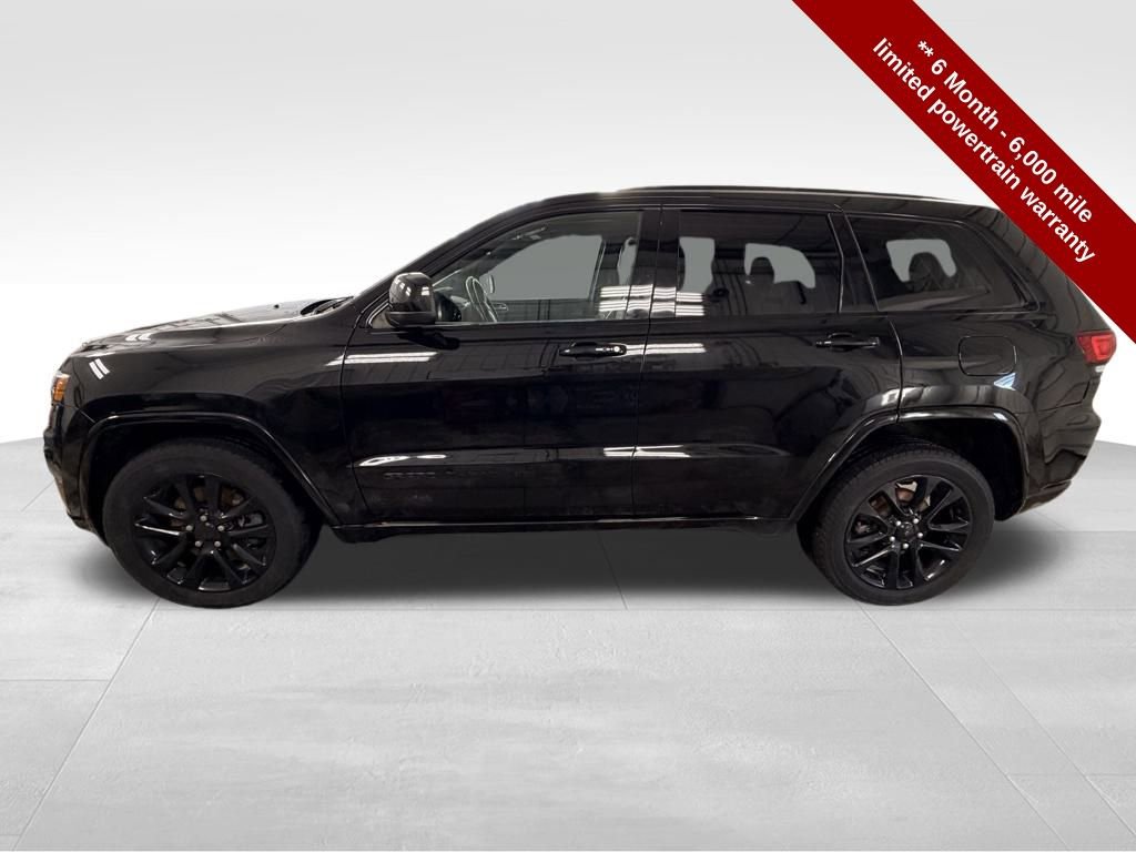 Used 2021 Jeep Grand Cherokee Laredo X image 2