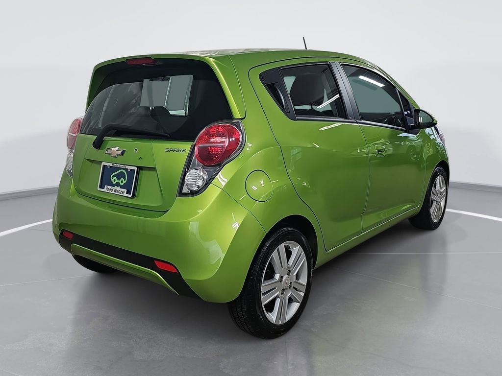 Used 2014 Chevrolet Spark LT image 3