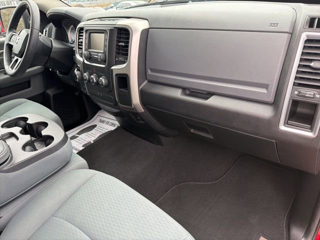 Used 2017 RAM 1500 Classic SLT image 30