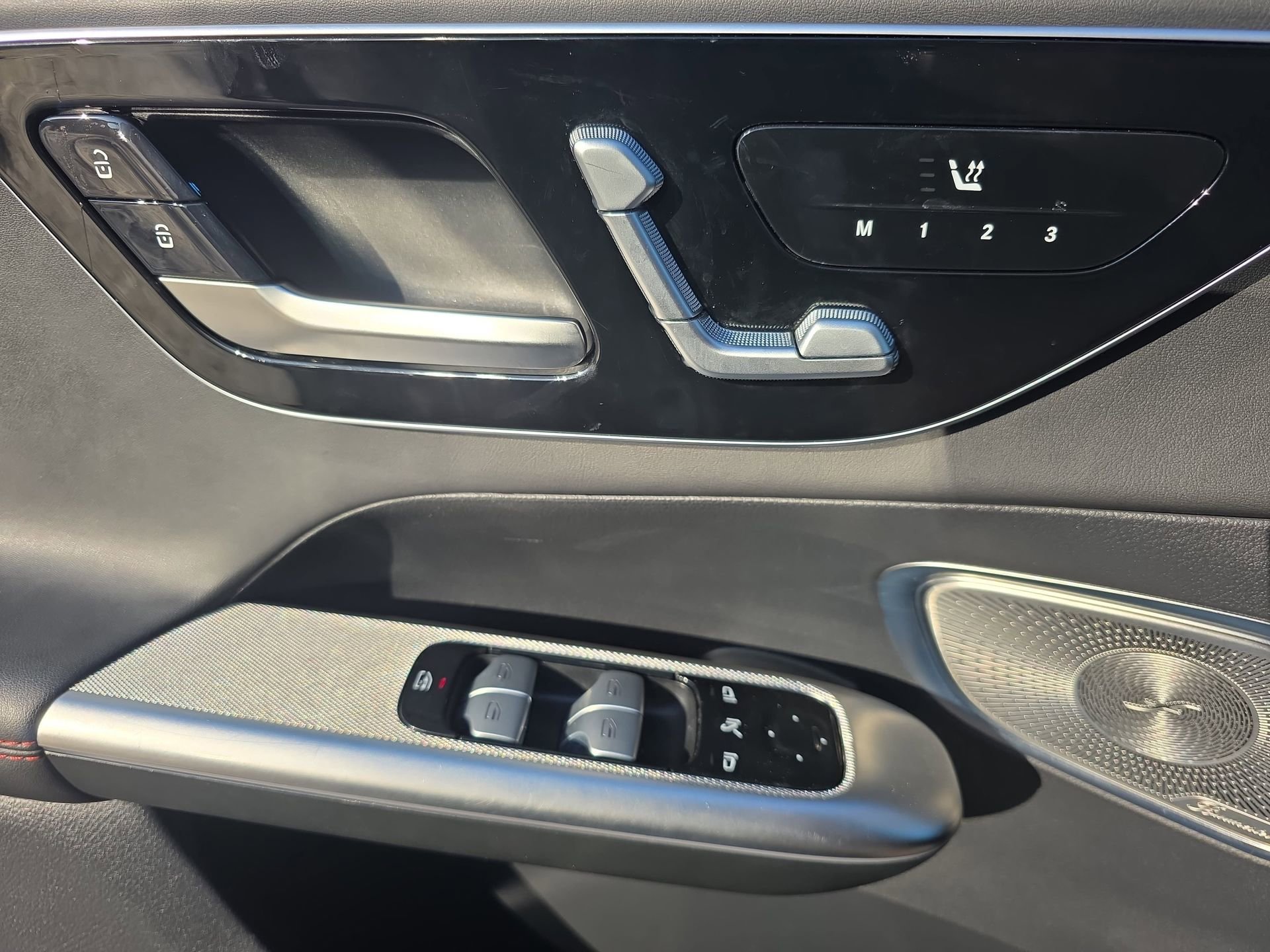 Certified 2024 Mercedes-Benz GLC 43 AMG 4MATIC image 27
