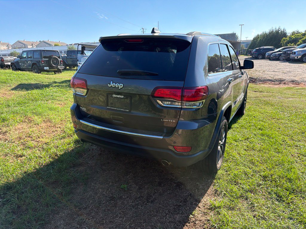 Certified 2020 Jeep Grand Cherokee Limited w/ Luxury Group II RWD image 16