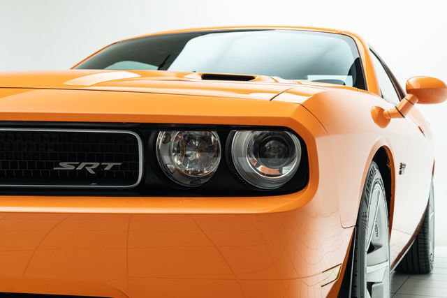 Used 2012 Dodge Challenger SRT8 RWD image 11