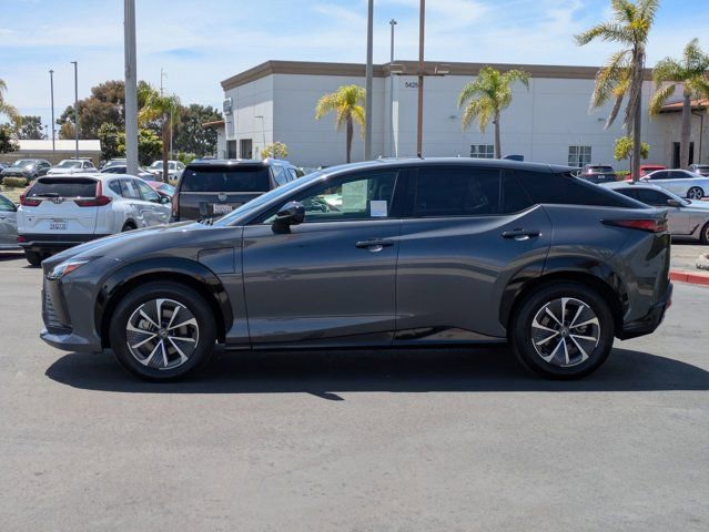 Used 2023 Lexus RZ 450e Premium w/ Technology Package AWD/4WD image 8