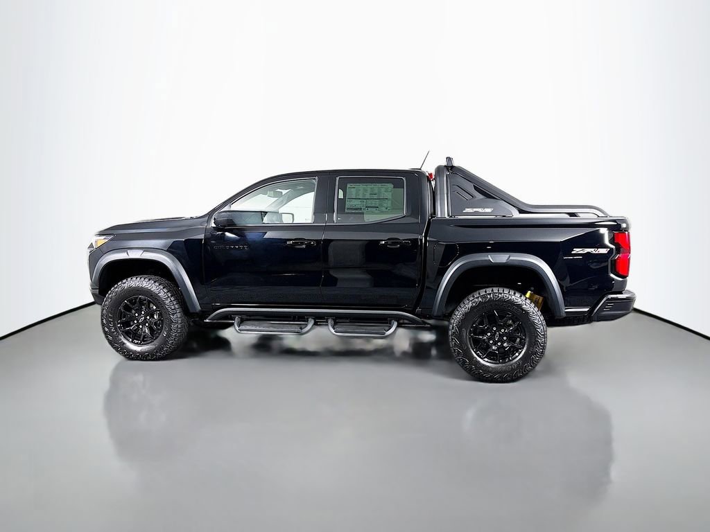New 2026 Chevrolet Colorado ZR2 w/ Midnight Edition AWD/4WD image 4