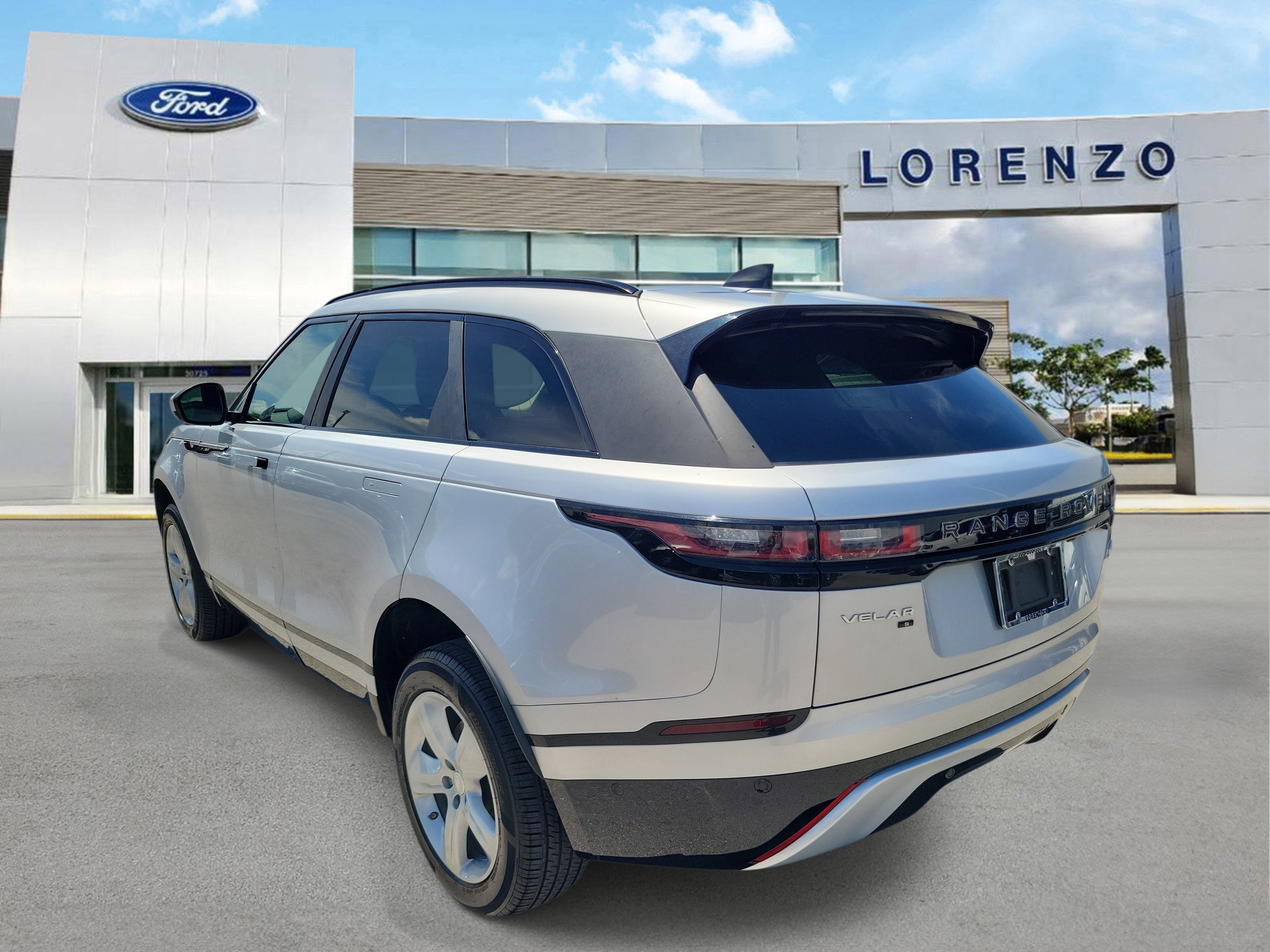 Used 2021 Land Rover Range Rover Velar S AWD/4WD image 7