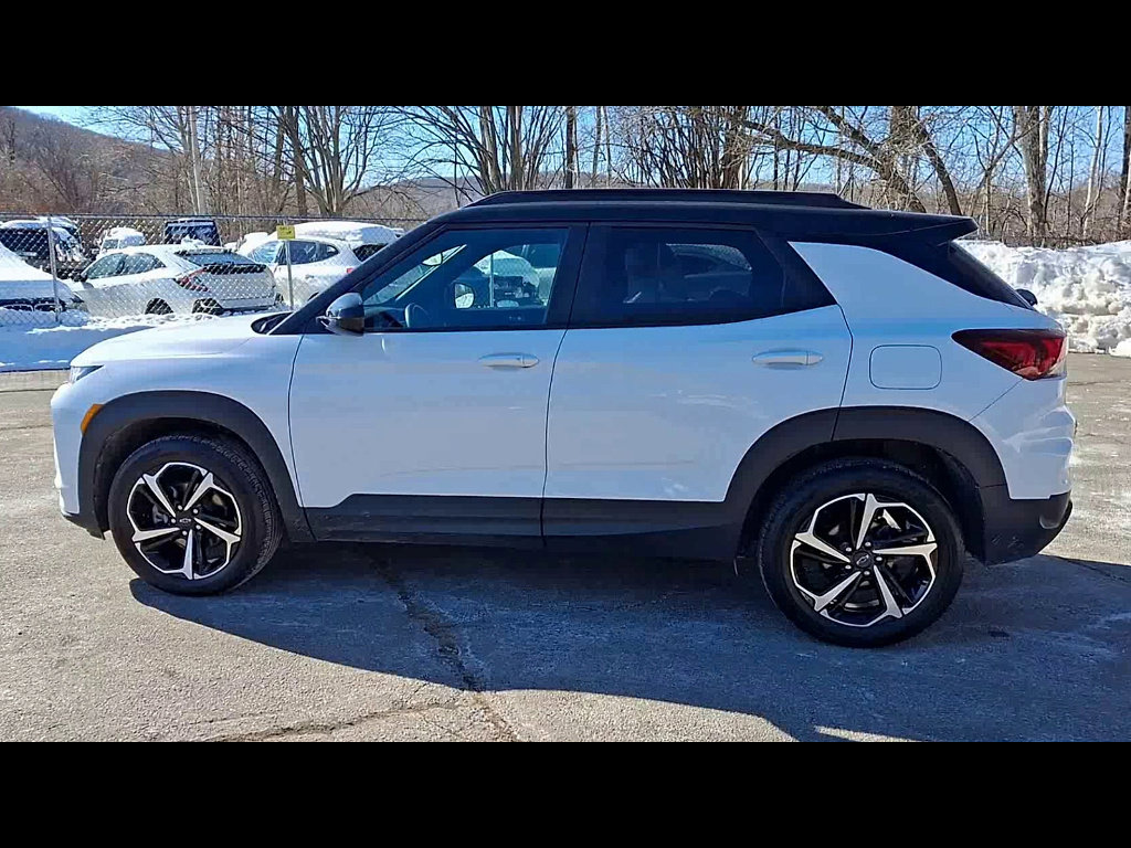 Certified 2021 Chevrolet TrailBlazer RS w/ Convenience Package image 5