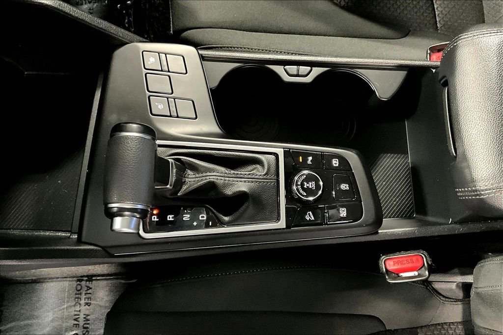 Used 2023 Kia Sportage LX image 17