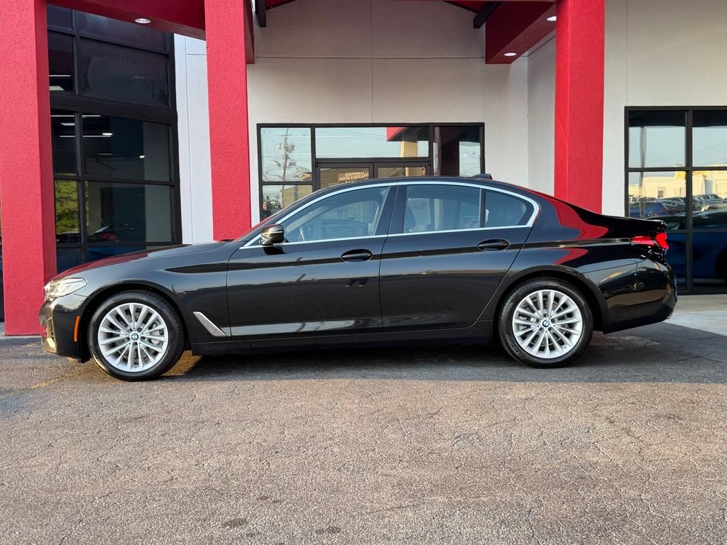 Used 2023 BMW 530i xDrive w/ Convenience Package AWD/4WD image 6
