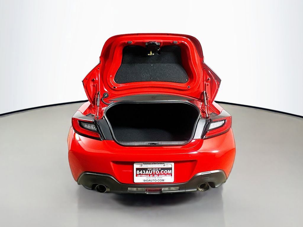 Used 2025 Toyota GR86 Premium RWD image 34