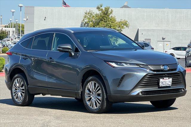 Certified 2022 Toyota Venza Limited AWD/4WD image 5