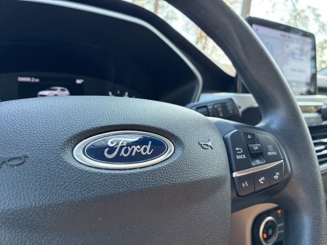 Used 2022 Ford Escape SE image 28