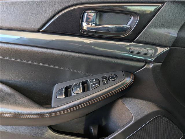 Used 2019 Nissan Maxima SR w/ Premium Package image 15