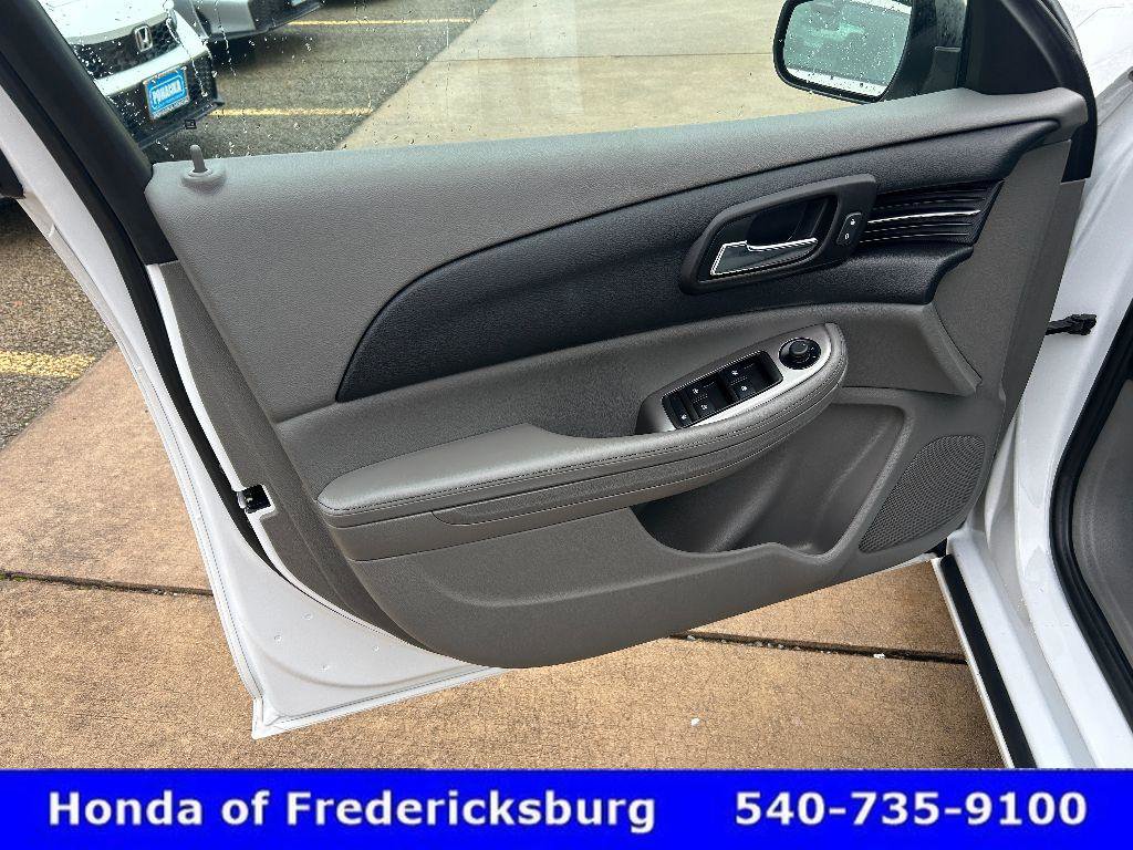 Used 2015 Chevrolet Malibu LS image 14