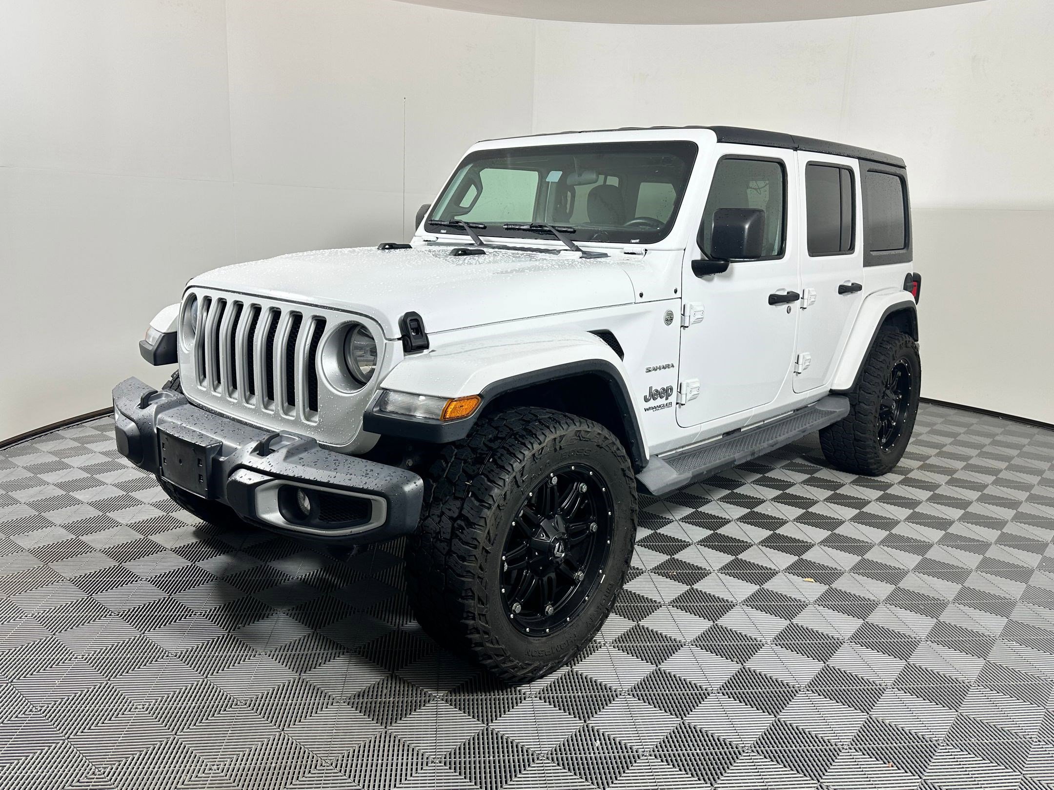 Used 2019 Jeep Wrangler Unlimited Sahara