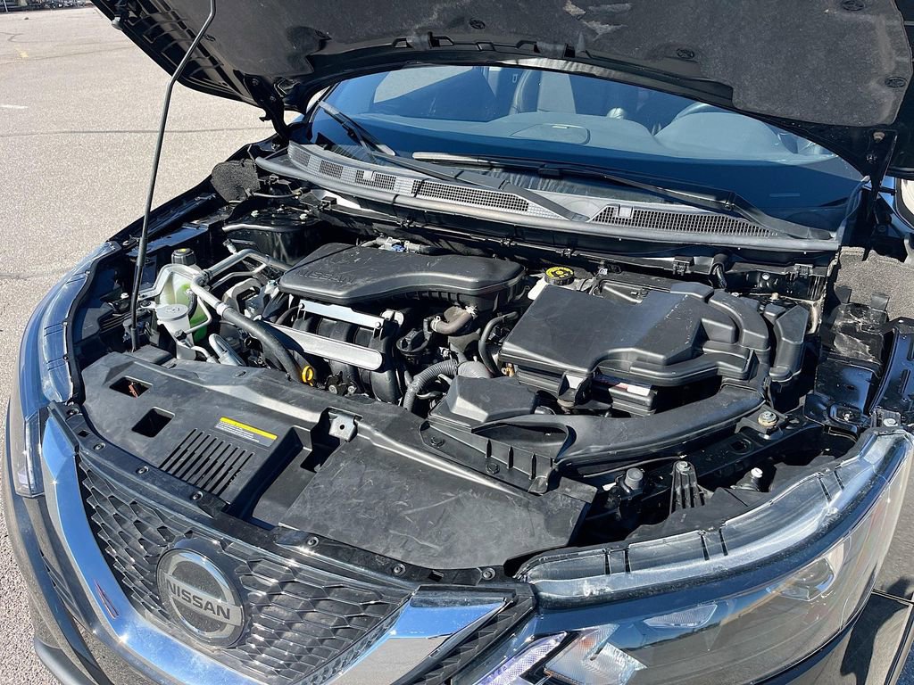 Used 2022 Nissan Rogue Sport SL w/ Premium Package image 32