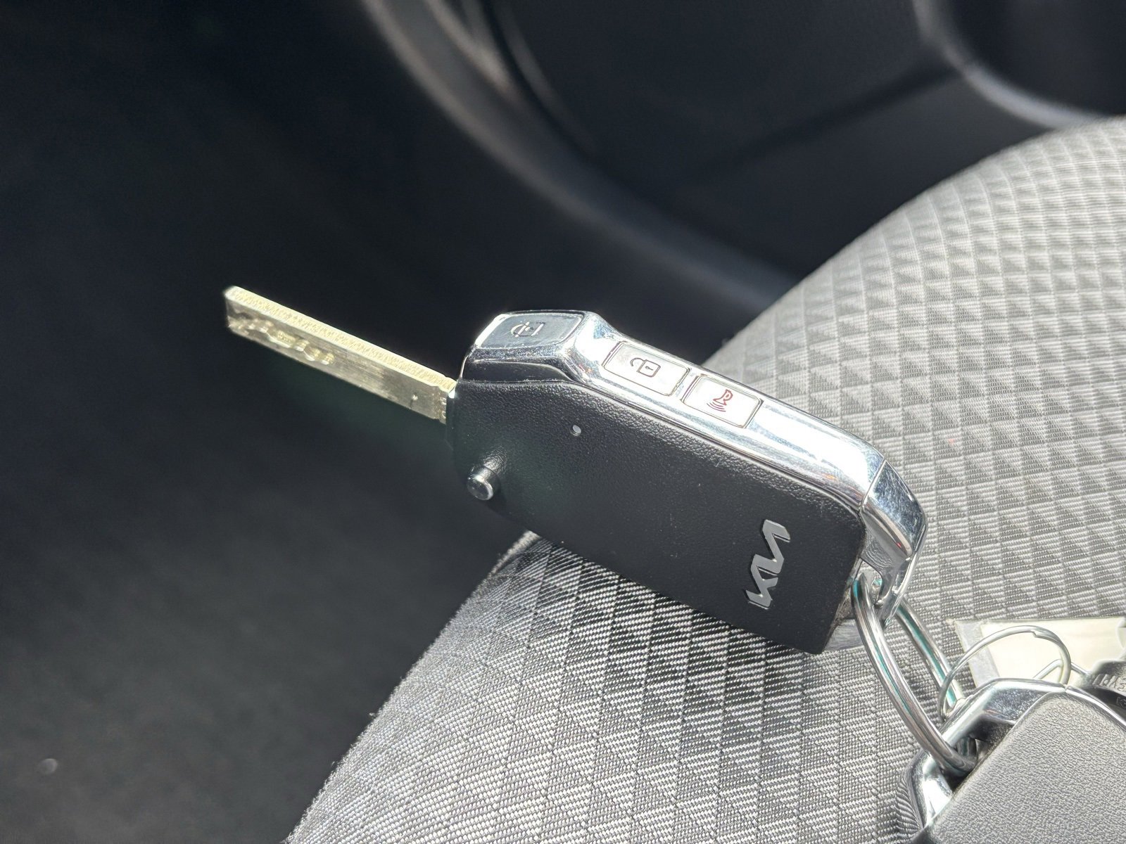 Used 2025 Kia Soul LX image 27