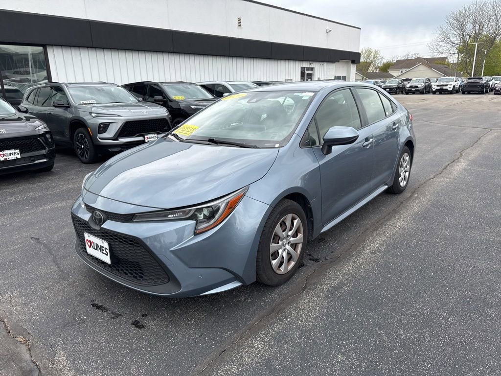 Used 2020 Toyota Corolla LE FWD image 7