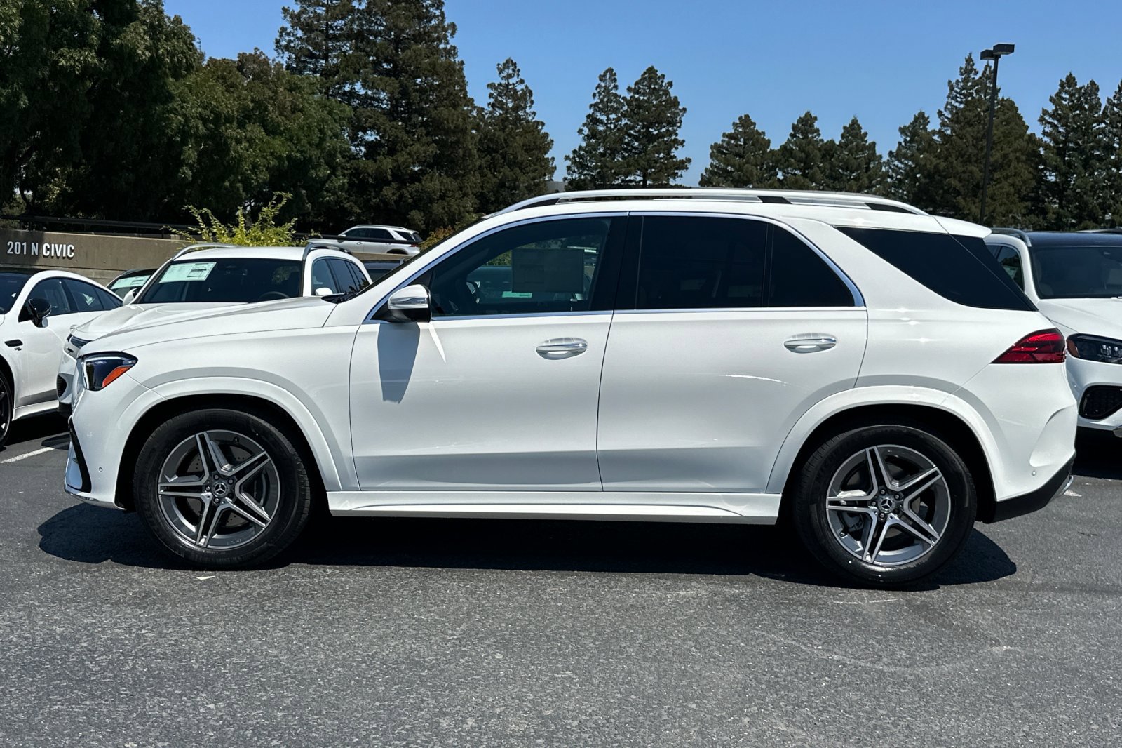 New 2026 Mercedes-Benz GLE 580 4MATIC image 7
