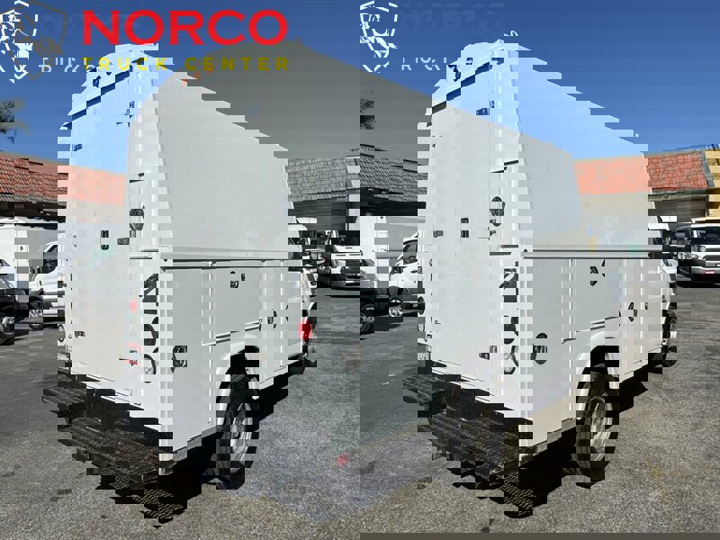 Used 2019 Chevrolet Express 3500 3500 w/ Power Convenience Package image 12